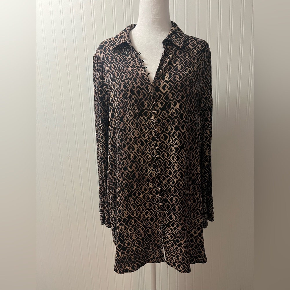 Soft Surroundings Black and Tan Geometric Blouse
